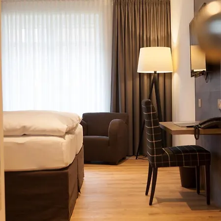 & Landgasthof Hoheluft Hotel *